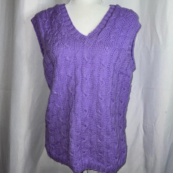 Handmade Cable Knit Sweater Vest Sleeveless V-Neck Overlap/Cross Detailed top - Picture 7 of 9
